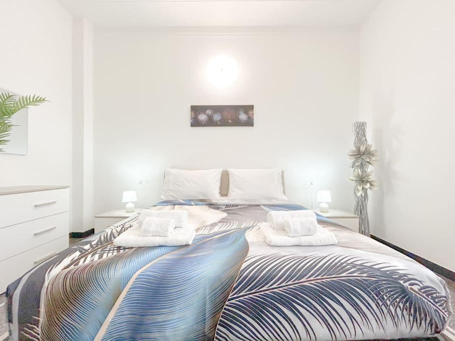 Elegant Apartment - Wifi - Smart Tv - Netflix Genua Exteriör bild